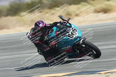 media/Sep-20-2025-Race Pace (Sat) [[d4e1b33f4d]]/Verified/Turn 10 Inside (1125am)/